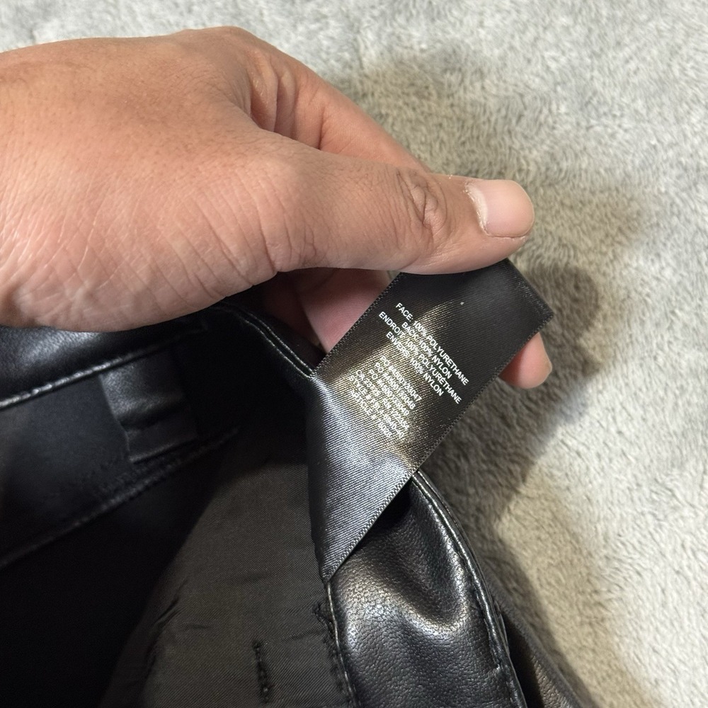 Aritzia Wilfred The Melina Soft Vegan Leather Straight Pant Black Size 23x27 - Picture 5 of 11
